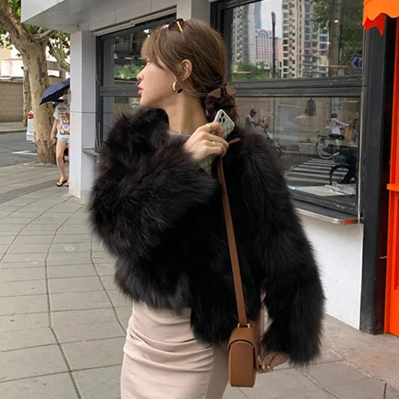 2024 Autumn Winter Faux Fur Coat Womens Fashion Casual fox fur coat Womens Short loose comfortable Winter Jacket 241107