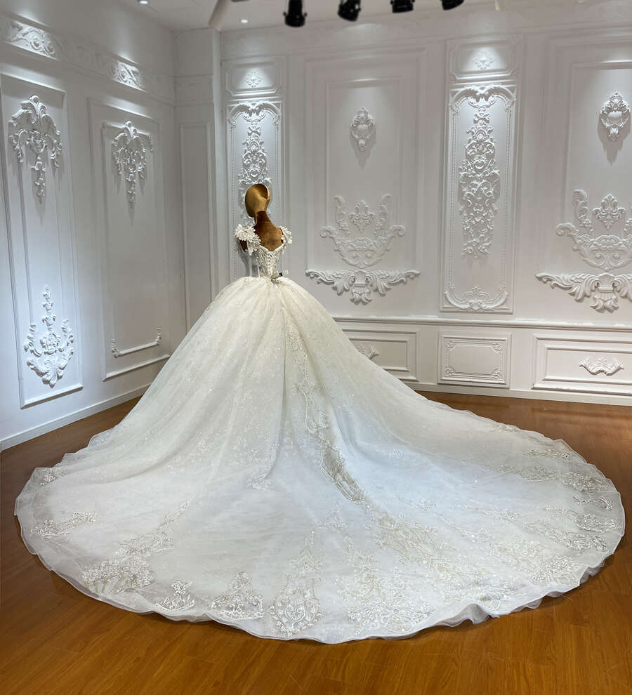 Customized Off The Shoulder Handmade Beading Bridal Ball Gown Wedding dress