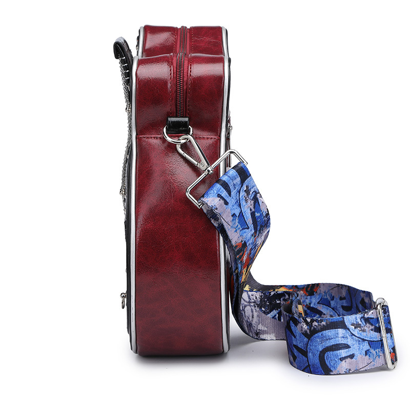 2024 New Fashionable and Personalized Crossbody Bag, Guitar Style Women's Bag