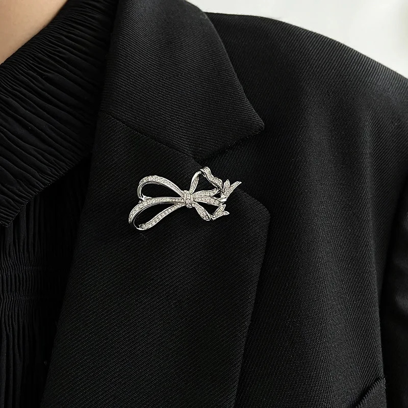 Pure silver ribbon Brooch 925 silver plated elegant everything with high-end badge pin 241107