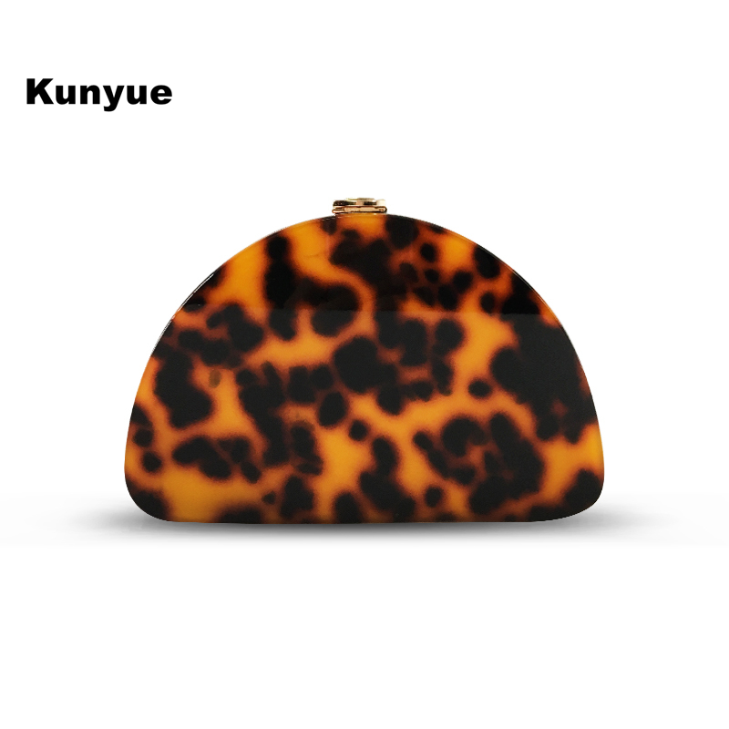 New Wallet Fashion Women Acrylic Handbag Vintage Semicircle Amber Evening Bag Trendy Party Prom Leopard Clutch Purse Dinner Bags