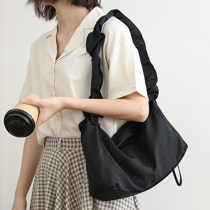Shoulder Bag Nylon Cloth Handbag Small Fresh Drawstring Leisure Art Folded Messenger Bag