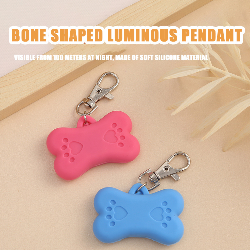 Dogs and cats pet silicone bone-shaped light-emitting pendants pet supplies explosive cross-border pet pendants light-emitting tags