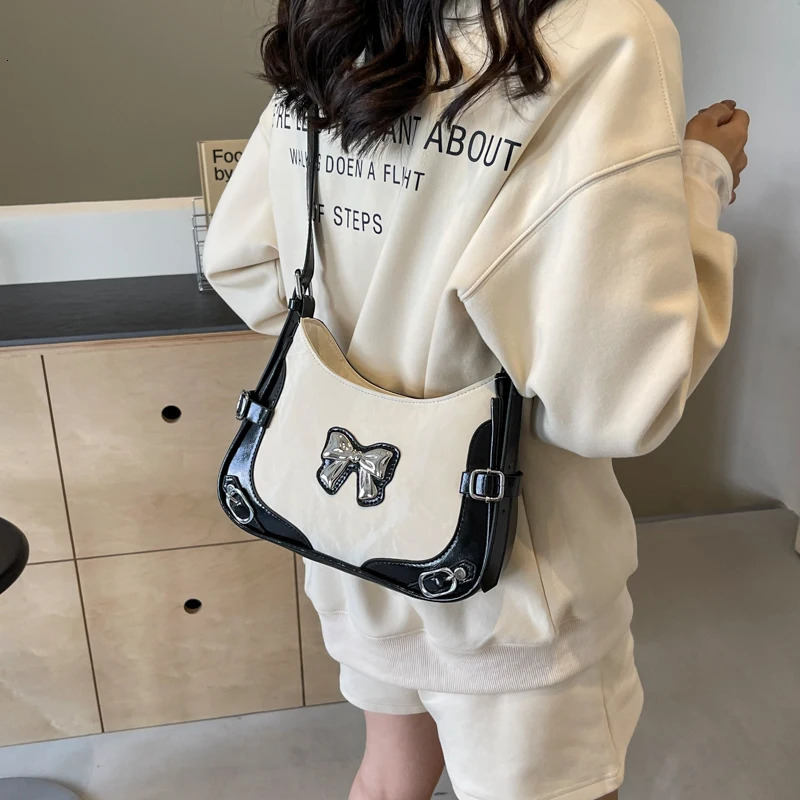 LEFTSIDE Bow Sweet Small Cross Body Bag for Women Trend Fashion PU Leather Shoulder Bag for Women Y2K Handbags and Wallets 241106