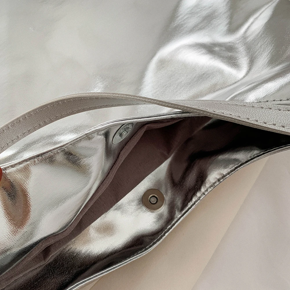 Luxury Designer Bag for Women Fashion Shopping Bag PU Top-Handle Handbag High Capacity Silver Gold Casual Leather Tote Bag
