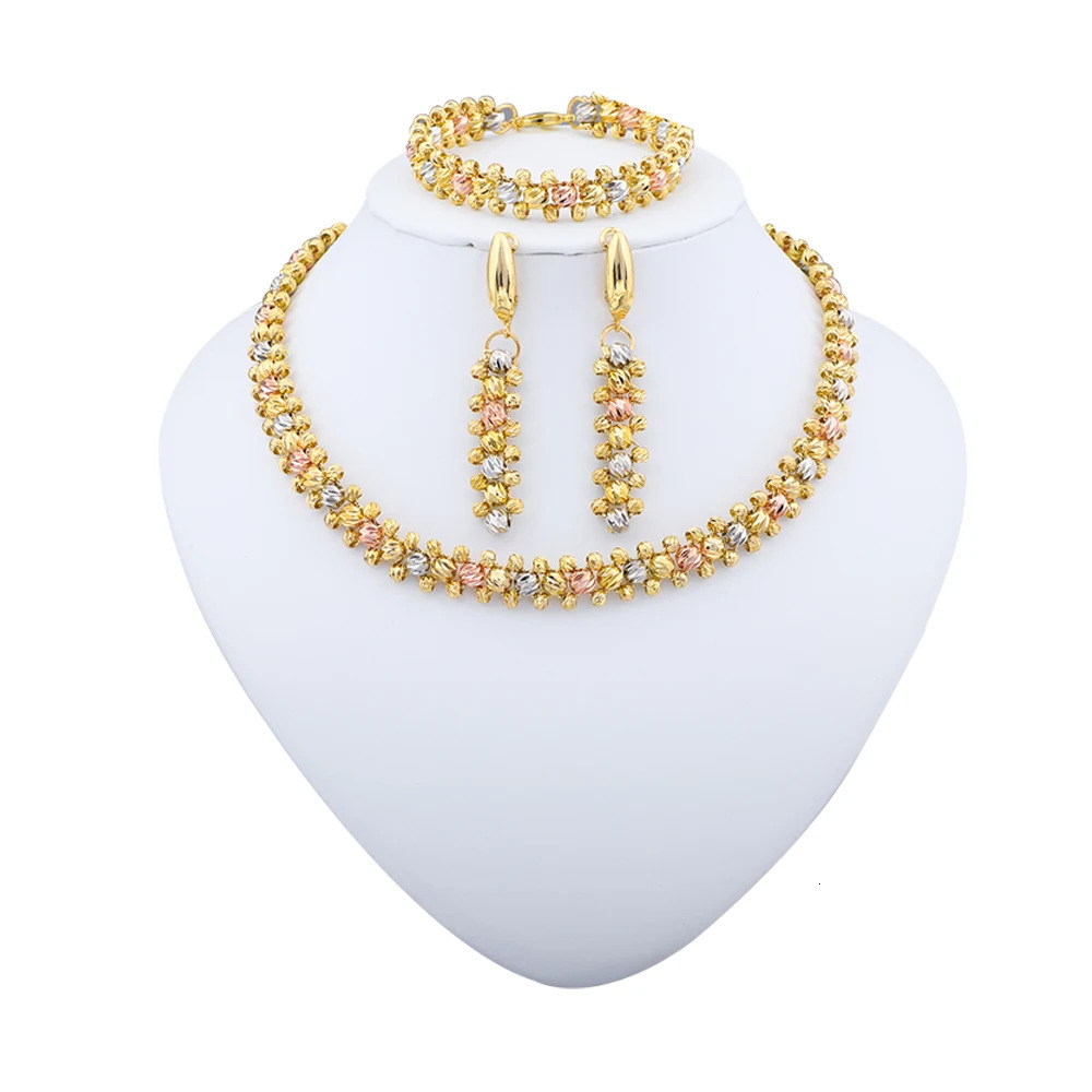 Dubai Colored Necklace Earrings Bracelet Jewelry Set Indian Jewelry Fashion Dinner Party Daily Clothing Accessories 241106