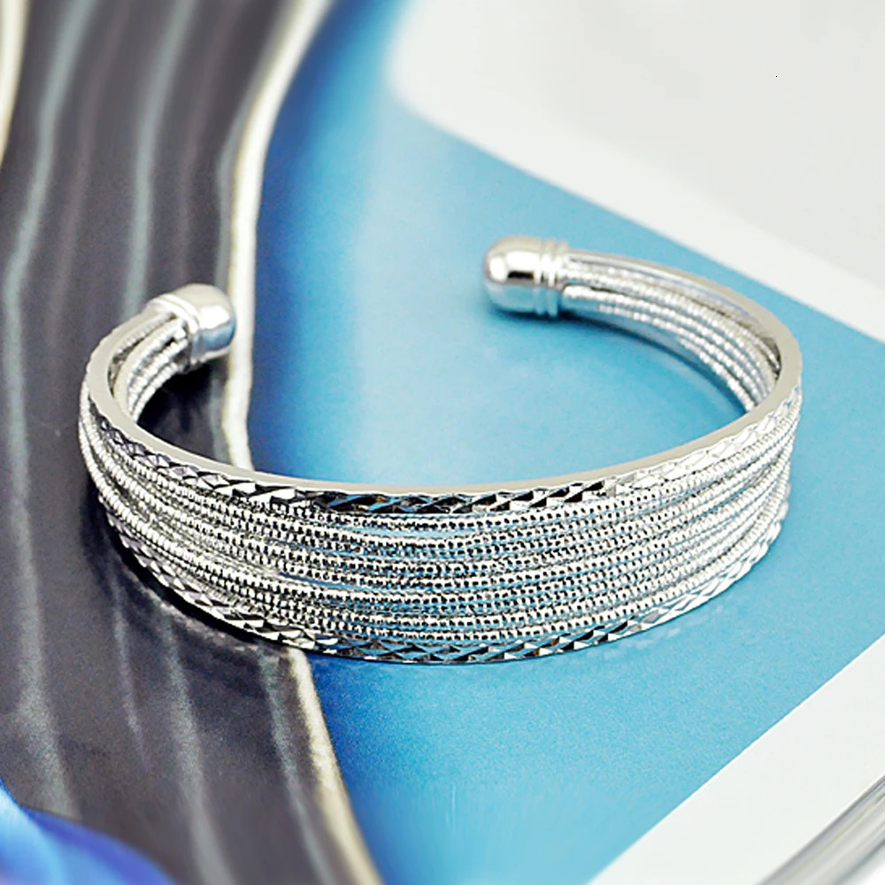 Fashion Jewelry 925 Pure Silver Open Bracelet Exquisite Charm Pattern Bracelet Womens Wedding Party Gift Jewelry 241107