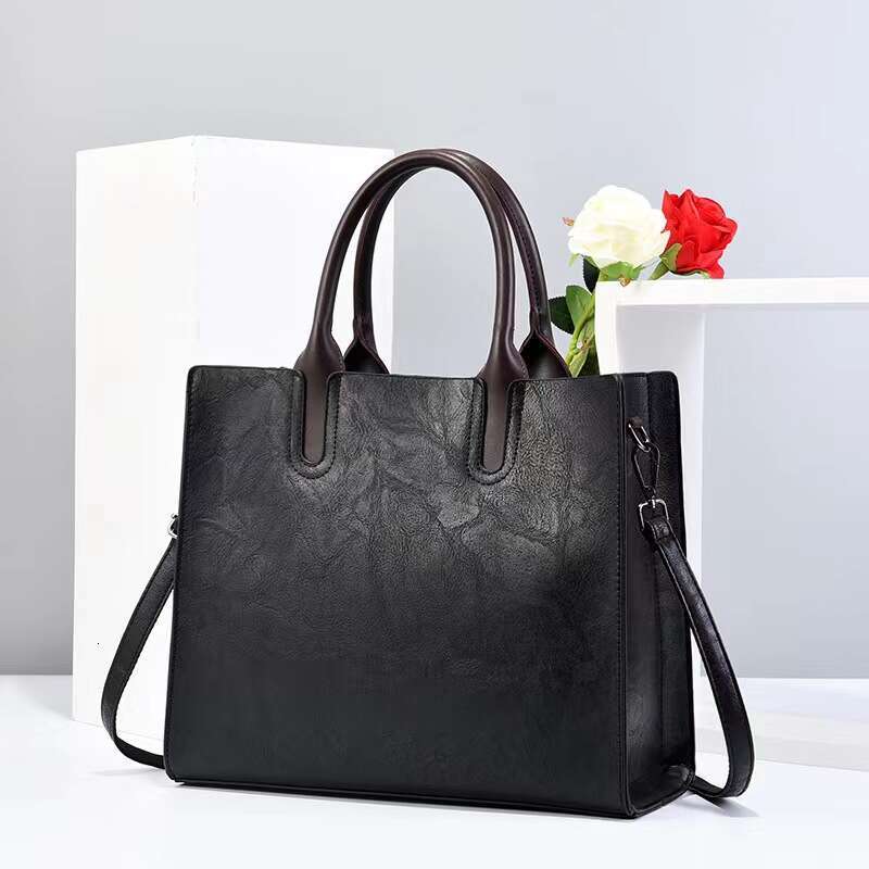 2024 New Fashion Women's Korean Edition Solid Color Shoulder Handbag Large Capacity Crossbody Bag Bags