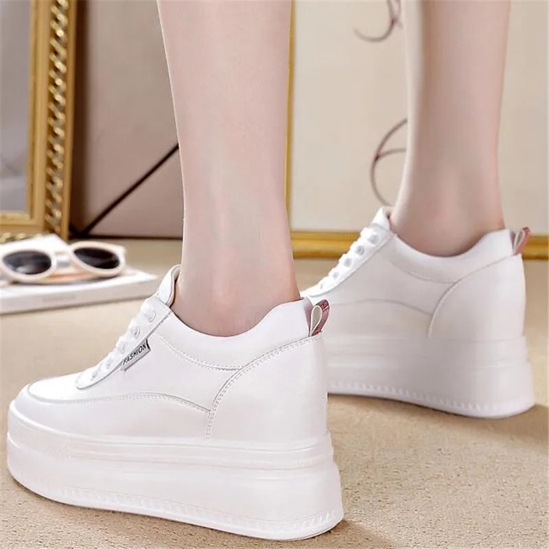 Spring Summer Autumn White Hidden Wedge High Heels Casual Shoes for Women 9CM Platform Shoes Elevator High Heels Walking Sports Shoes for Women 241106