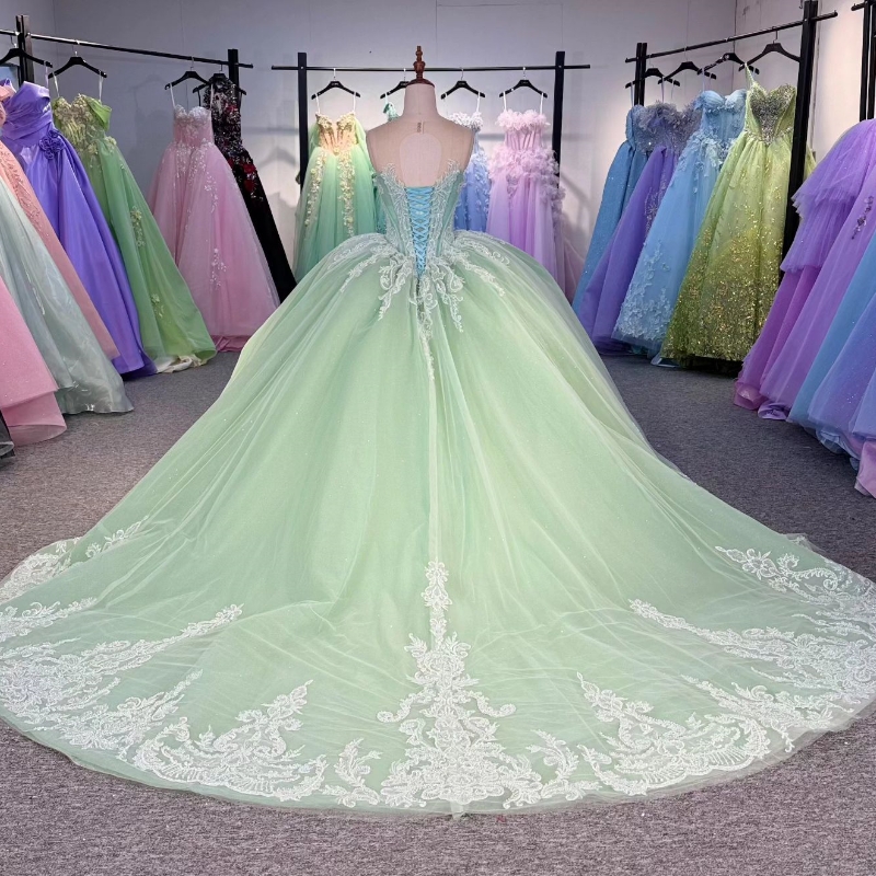 Sparkly Green Quinceanera Dresses Ball Gown Sequin Lace Applique Beading Crystal Tull Corset Sweet 16 Dress Vestidos De 15 quinceanera Anos