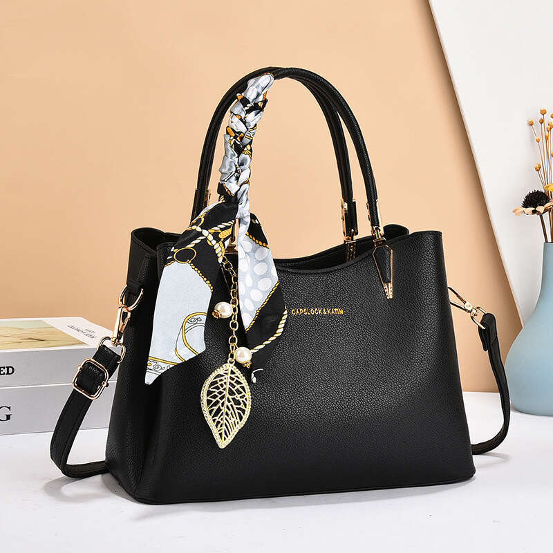 2024 New Handheld Shoulder Mother's Day Gift Mom's Crossbody Commuter Women's Bag