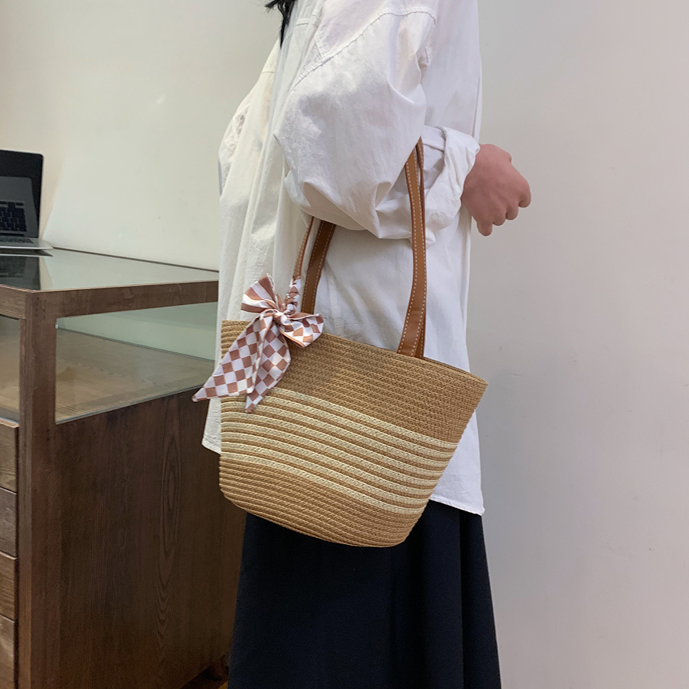 Women Striped Hobo Bag Large Capacity Crochet Beach Handbag Zipper Closure Weaving Striped Handbag Ladies Summer Daily Bag