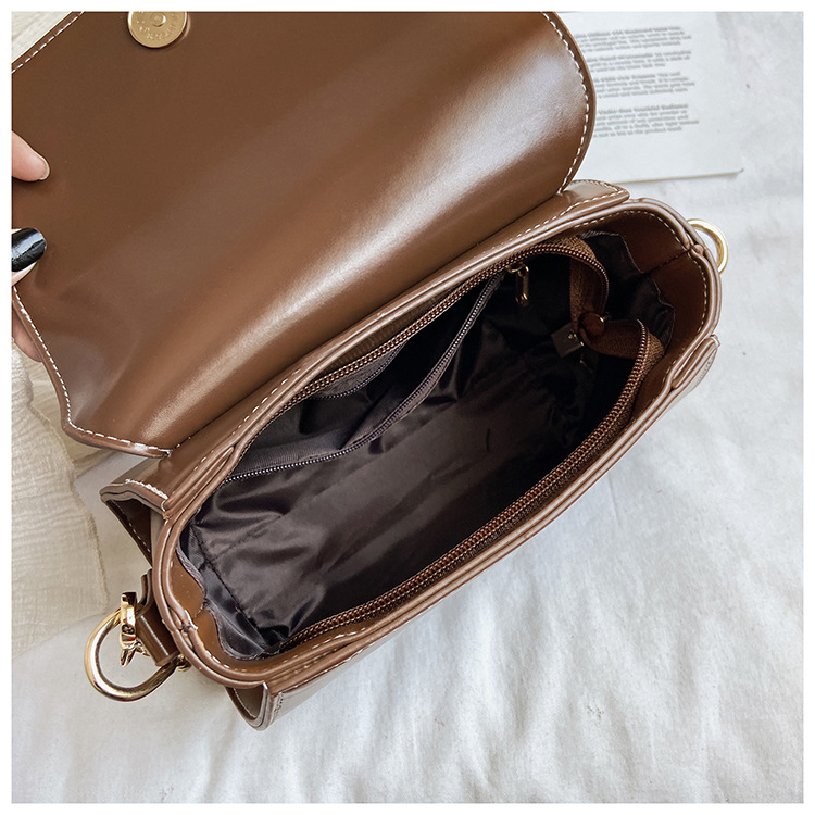 Retro messenger bag PU leather lady chain shoulder messenger bag lady designer wallet handbag fashion mobile phone bag