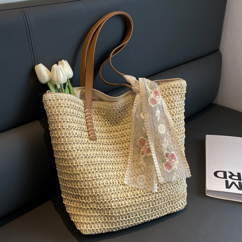 Summer Large Capacity Tote Bag Women Shoulder Bag Handmade Woven Bag Fresh Rural Handheld Grass Woven Women Bag