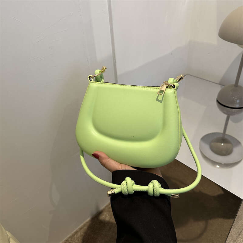 Crossbody 2024 New PU Fashion Solid Color Temperament Underarm Stylish Single Shoulder Versatile Women's Bag