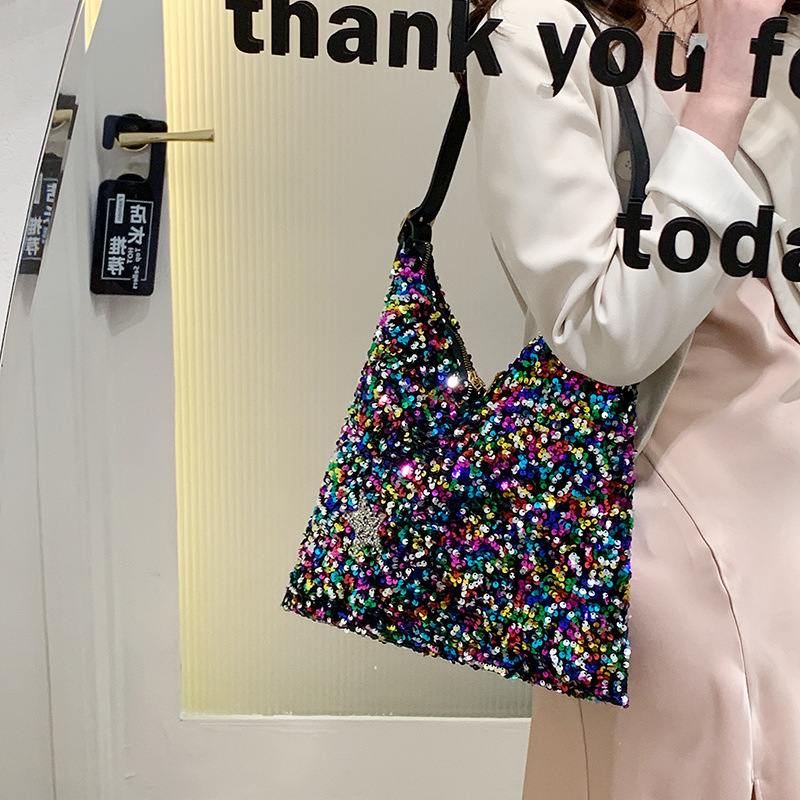 New Women Luxury Sequins Shoulder Bag Female Fashion Bucket Bag Girls Pink Large Capacity Bag Female Travel Handbags