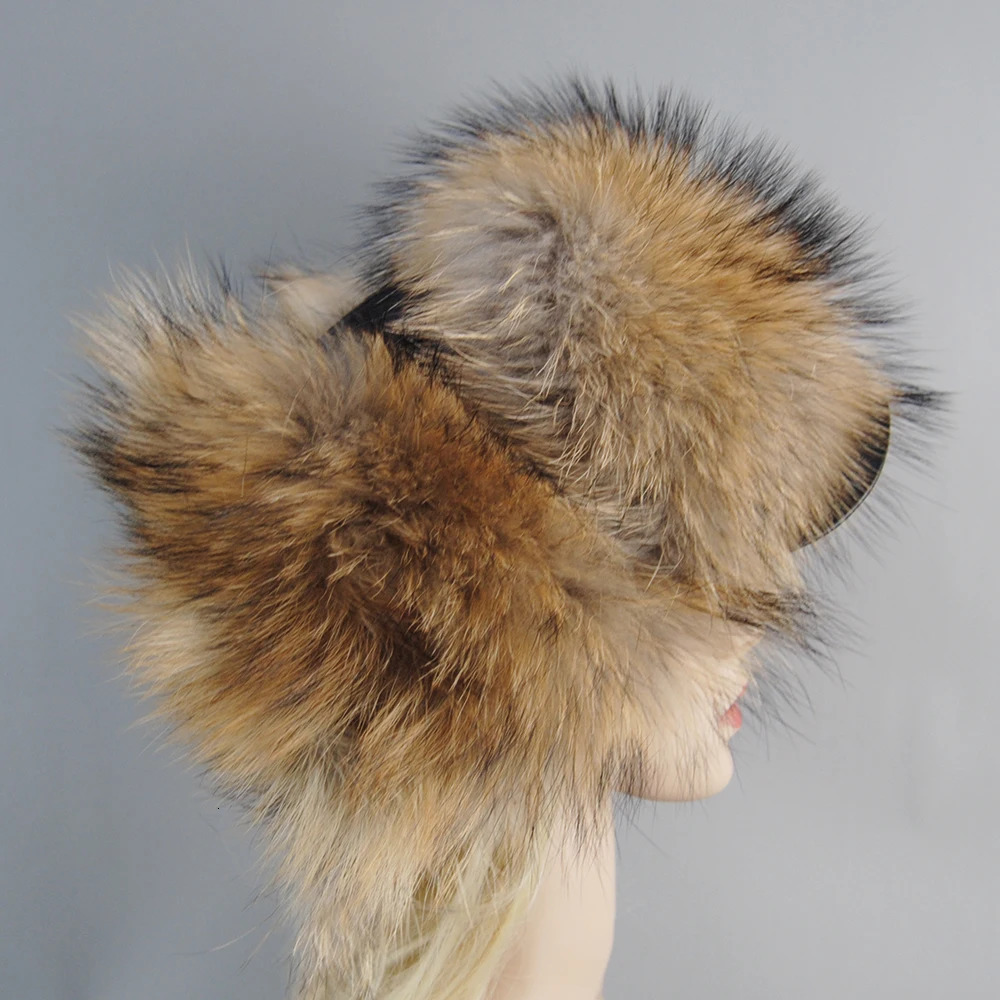 winter Ushaka hat female pilot bomber hunter hat real fox fur snow hat with ear flaps 241106