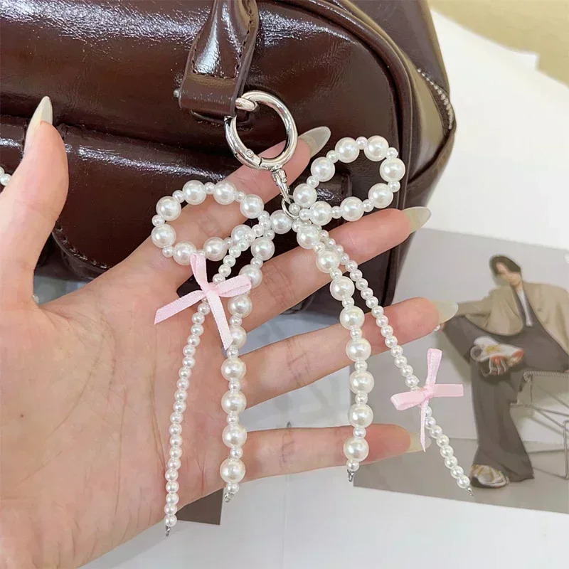 2024 Korean Sweet Pearl Bow Keychain Heart Pendant Keychain Y2K Fashion Keyholder Girls Bag Pendant Accessories 241107