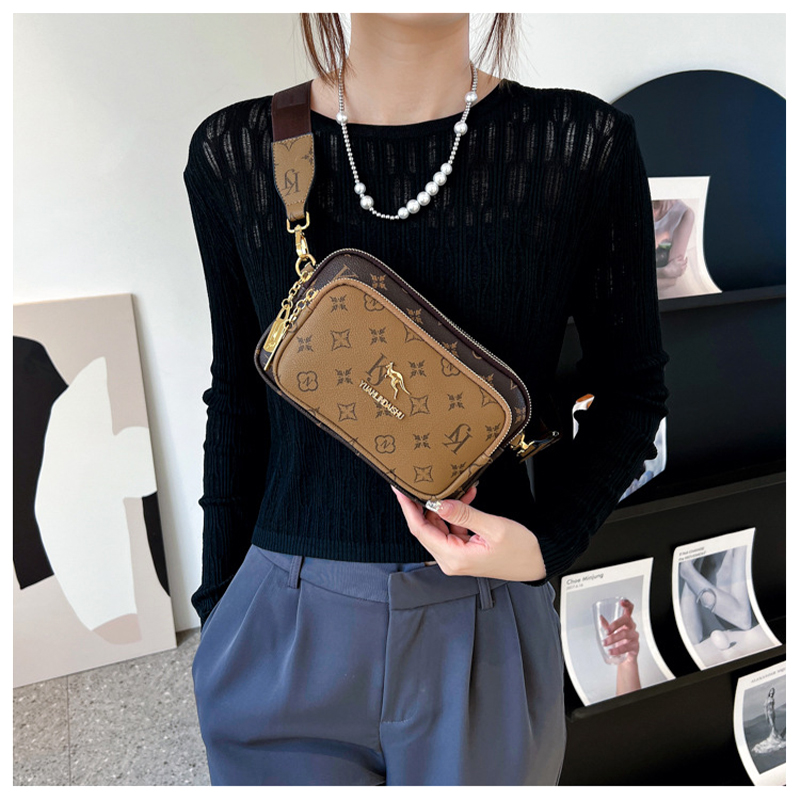 Fashion Women's Shoulder Chest Bag New Soft Leather Casual Cross Body Luxury Design Ladies Square Bag Wallet Mobile Phone Bag
