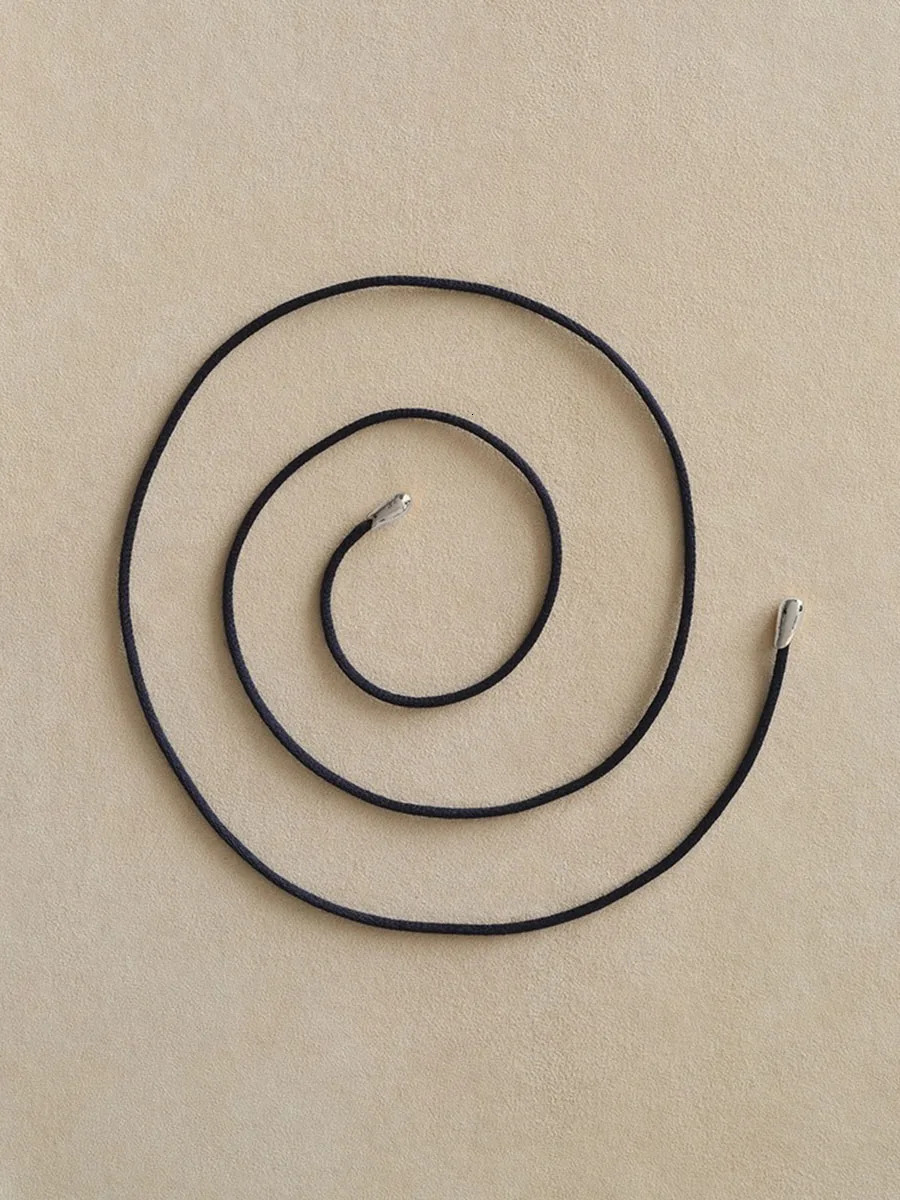 Black rope necklace suitable for women adjustable length necklace Korean fashion jewelry minimalist 241107