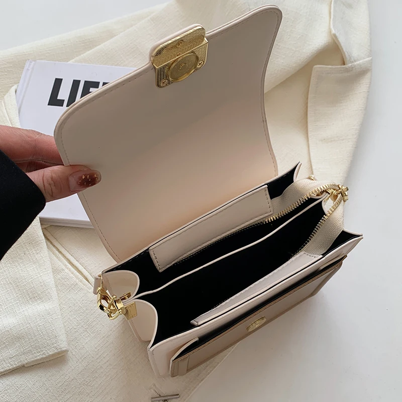 Female Flap Shoulder Bag Beige Pu Leather Elegant Women´s Wallets Crossbody Bags Aesthetic Kawaii Puppy Pendant Ladies Handbags