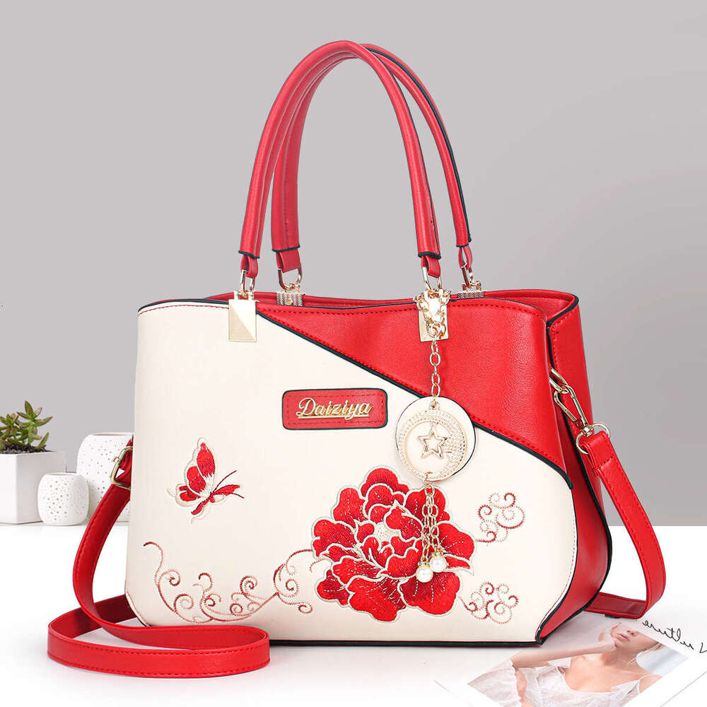 Large capacity handbag embroidered with Chinese style, mother's gift, peony flower, atmospheric single shoulder crossbody bag, dignified bags