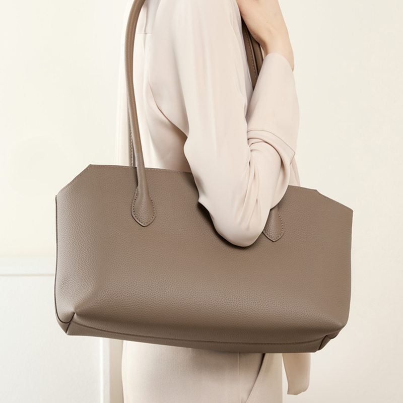Toptrends Cow Genuine Leather Underarm Shoulder Bags For Women 2024 Trend Designer Simple Large Capacity Tote Ladies Handbags