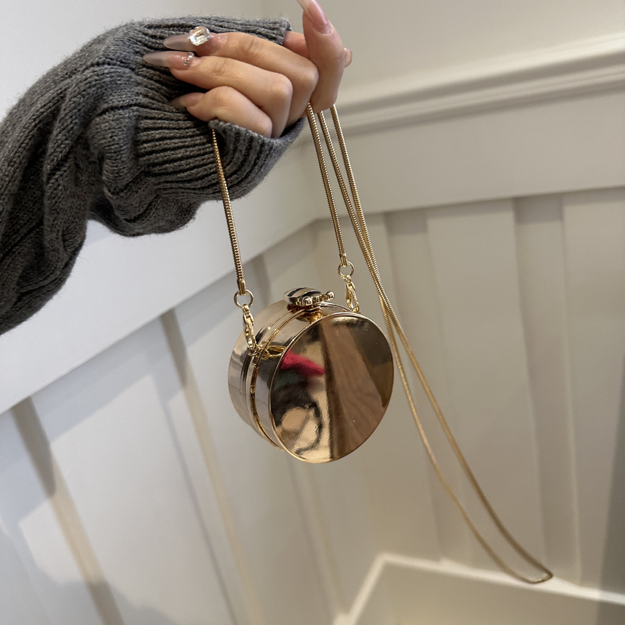Mini Lipstick Bag Decorate Designer Handbag and Purse Fashion Women Shoulder Circular mirror Bag Chain Crossbody bag Female