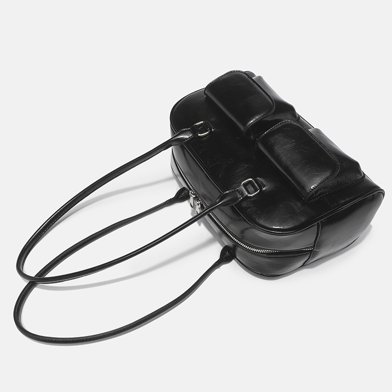 Korean niche retro design 2024 new simple shoulder oil wax leather bag bowling bag casual portable shoulder bag