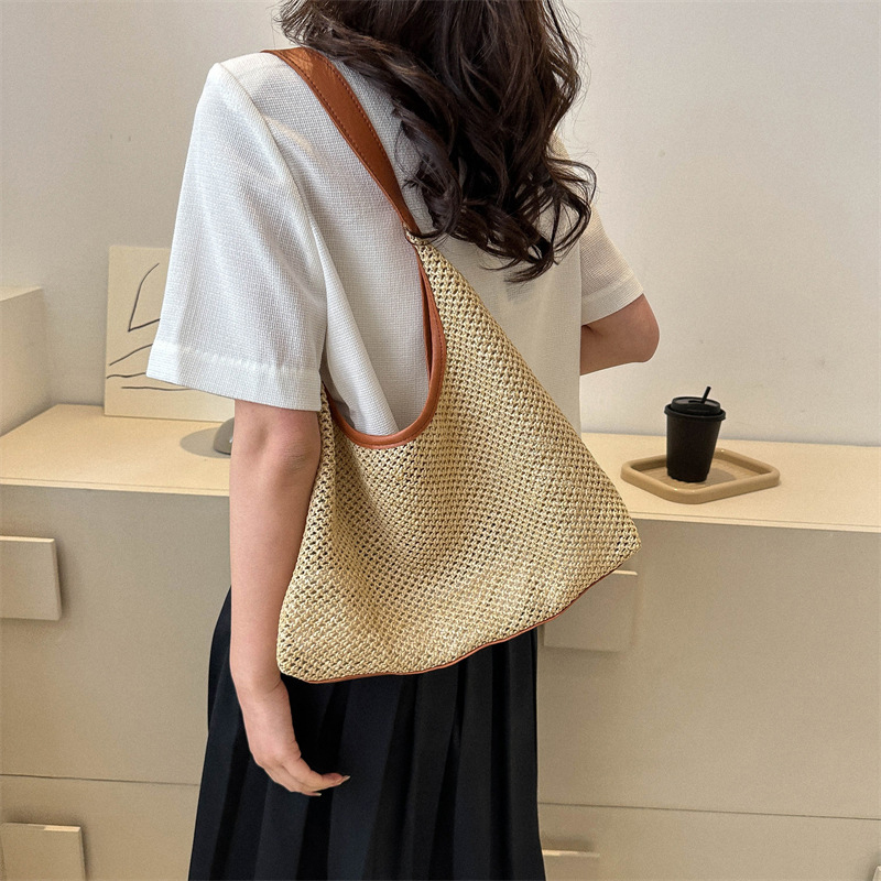 2024 New Women Weave Shoulder Bag Solid Beige And Khaki Crossbody Bag Bucket Handbags For Men Beach Holiday Shoulder Bags