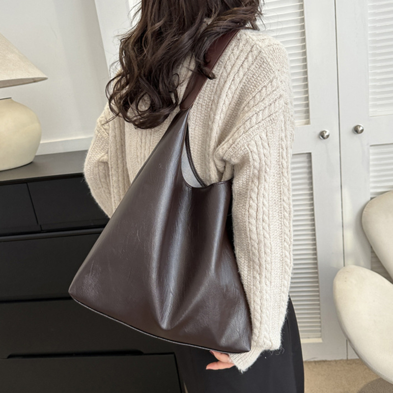 Soft PU Leather Quality Underarm Bag Vintage Ladies Shoulder Bag Commuter Large Handbag Women's Versatile Tote Bag