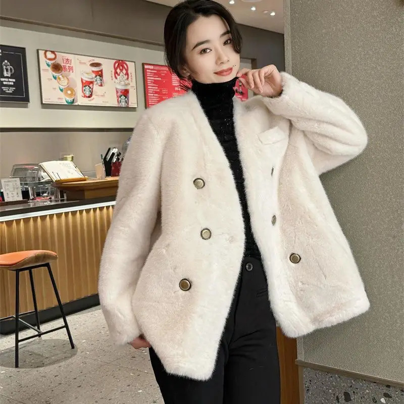 Fashion V-neck metal double-layer fur environmentally friendly mink coat womens winter clothing sexy leopard pattern fur coat womens top 241107