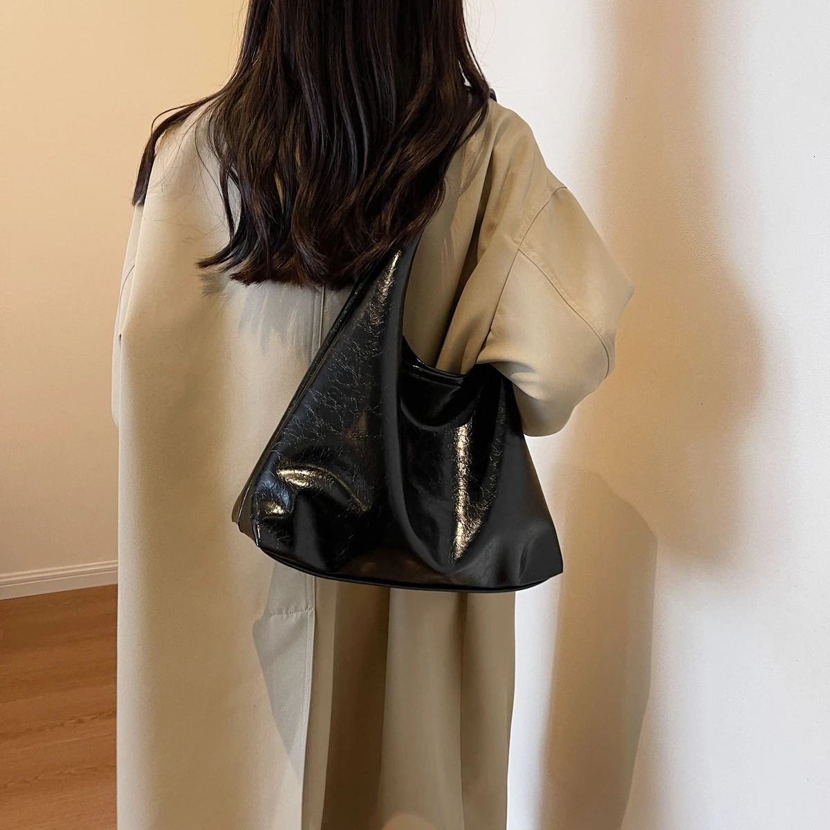 Soft PU leather high-quality underwear bag vintage wine red womens shoulder bag commuting large handbag 2-piece womens casual handbag 241107