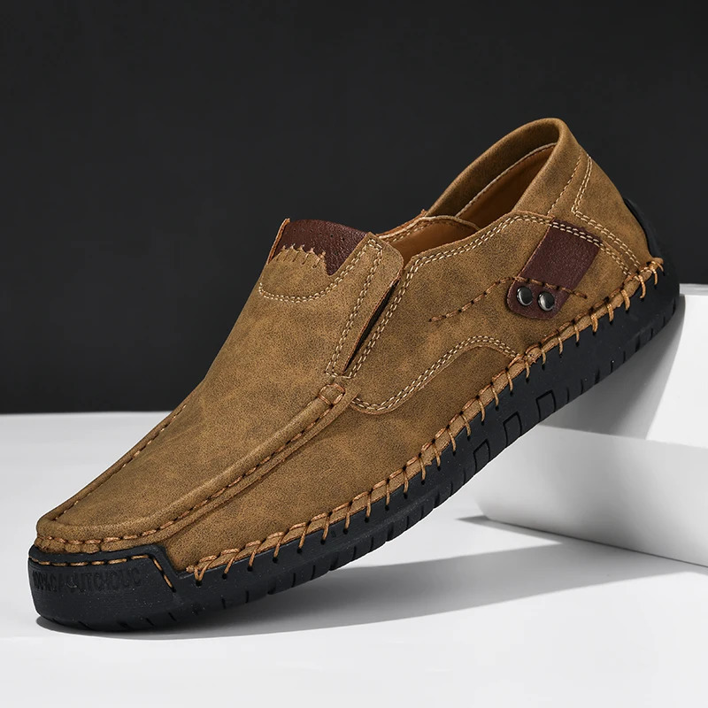 Soft Men Loafers Slip On Leather Casual Shoes For Men Moccasins Plus Size 39-48 Flats Sneakers Men Handmade Man Shoes 241106