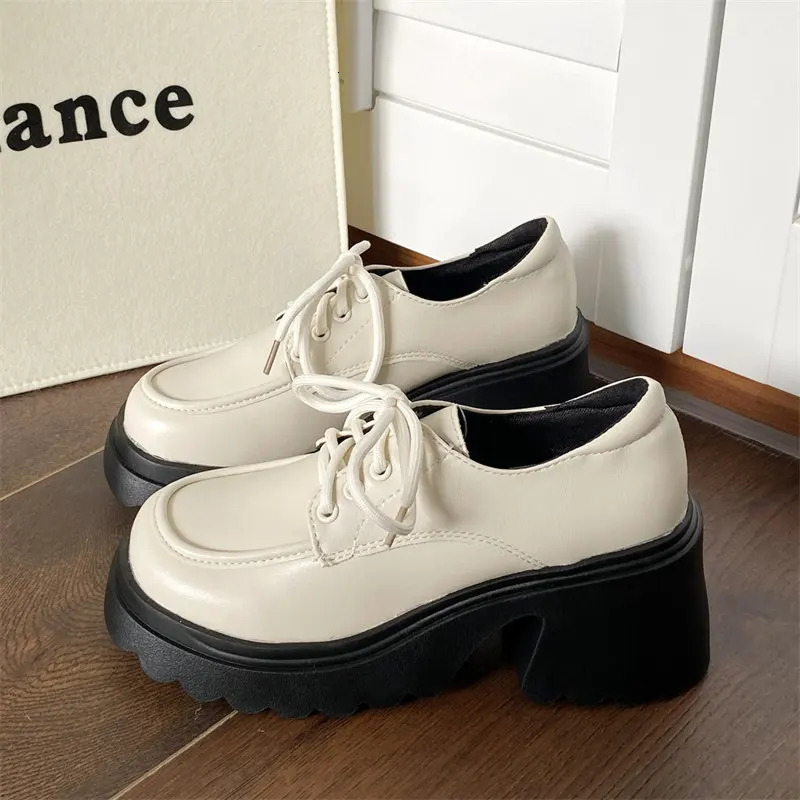 Platform Retro Shoes Oxford Shoes 2024 Autumn Retro Brown Leather Lace Womens Fashion Casual Shoes Black Oxford Shoes 241106