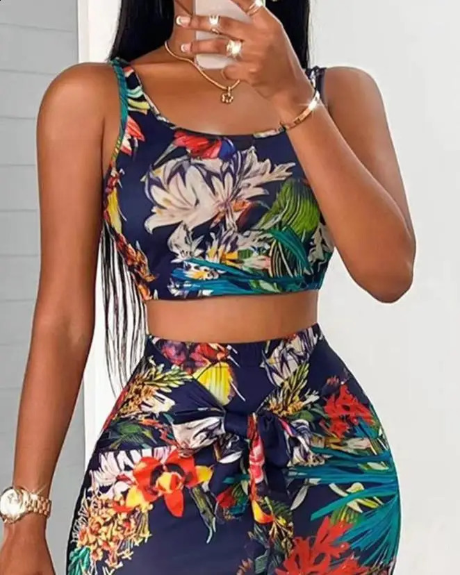 Two Piece Sets Womens Outifits Summer Fashion Tropical Print U-Neck Sleeveless Crop Tank Top Casual Skinny Midi Skirt Set 240328