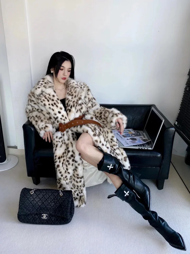 autumn and winter womens fashionable fur coat leopard print and mink fur long fox fur coat 241107