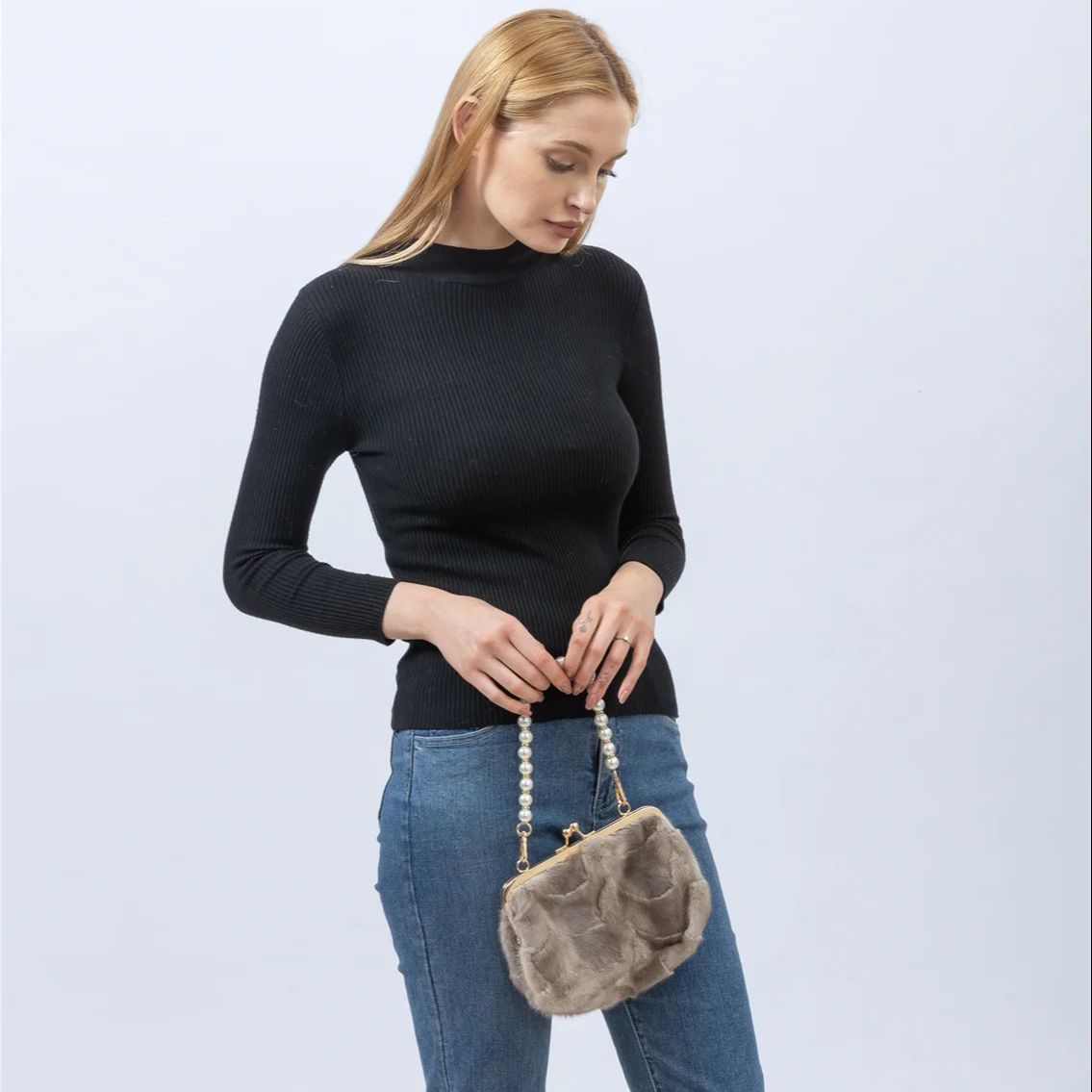 real natural mink fur handbag purse 2024 luxurious beautiful fashion for party Women Bag Buckle shoulder bag Wedding Clutch