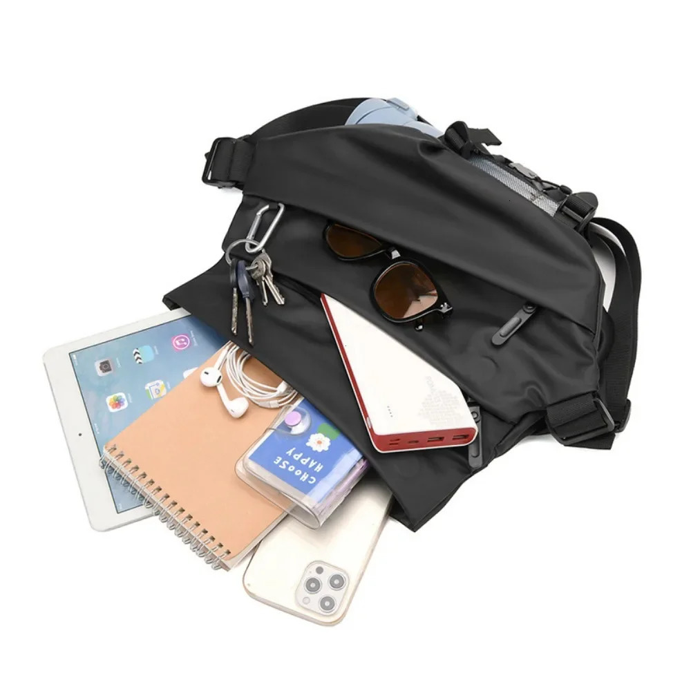 Premium Waterproof Magnetic Buckle Crossbody Bag Personality Fashion Men Messenger Black Minimalist Shoulder Bags 241106