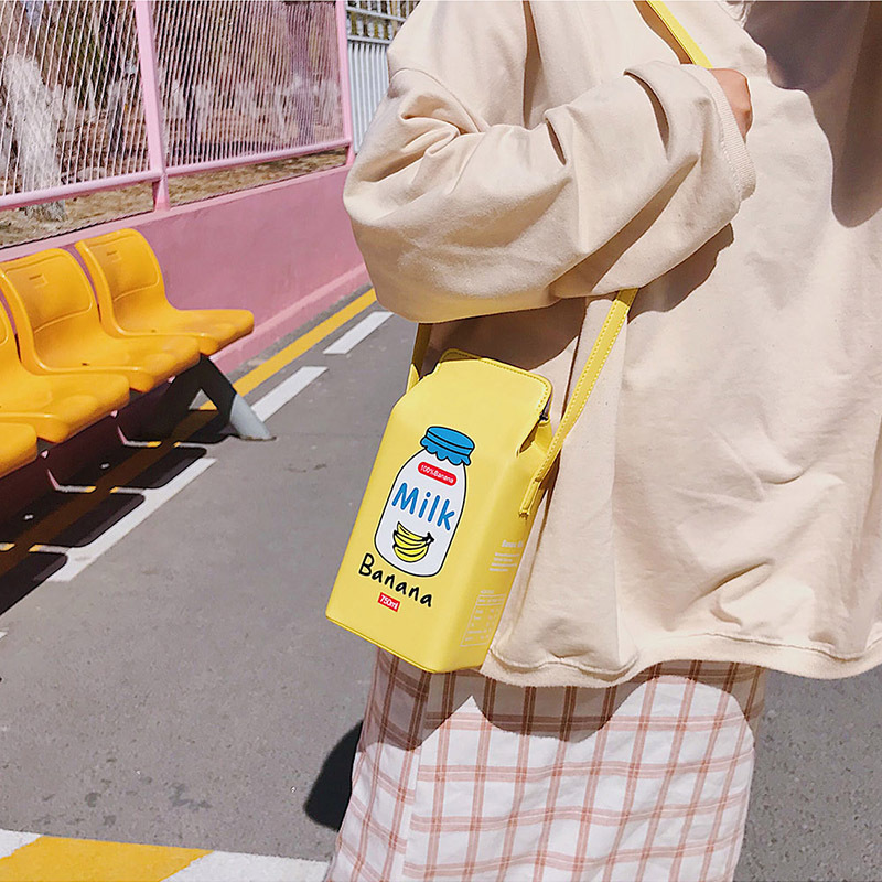 Cute Milk Box Women Shoulder Bag Designer Drink Cartoon Printing Crossbody Bags for Women 2021 Harajuku Small Coin Purses Girls