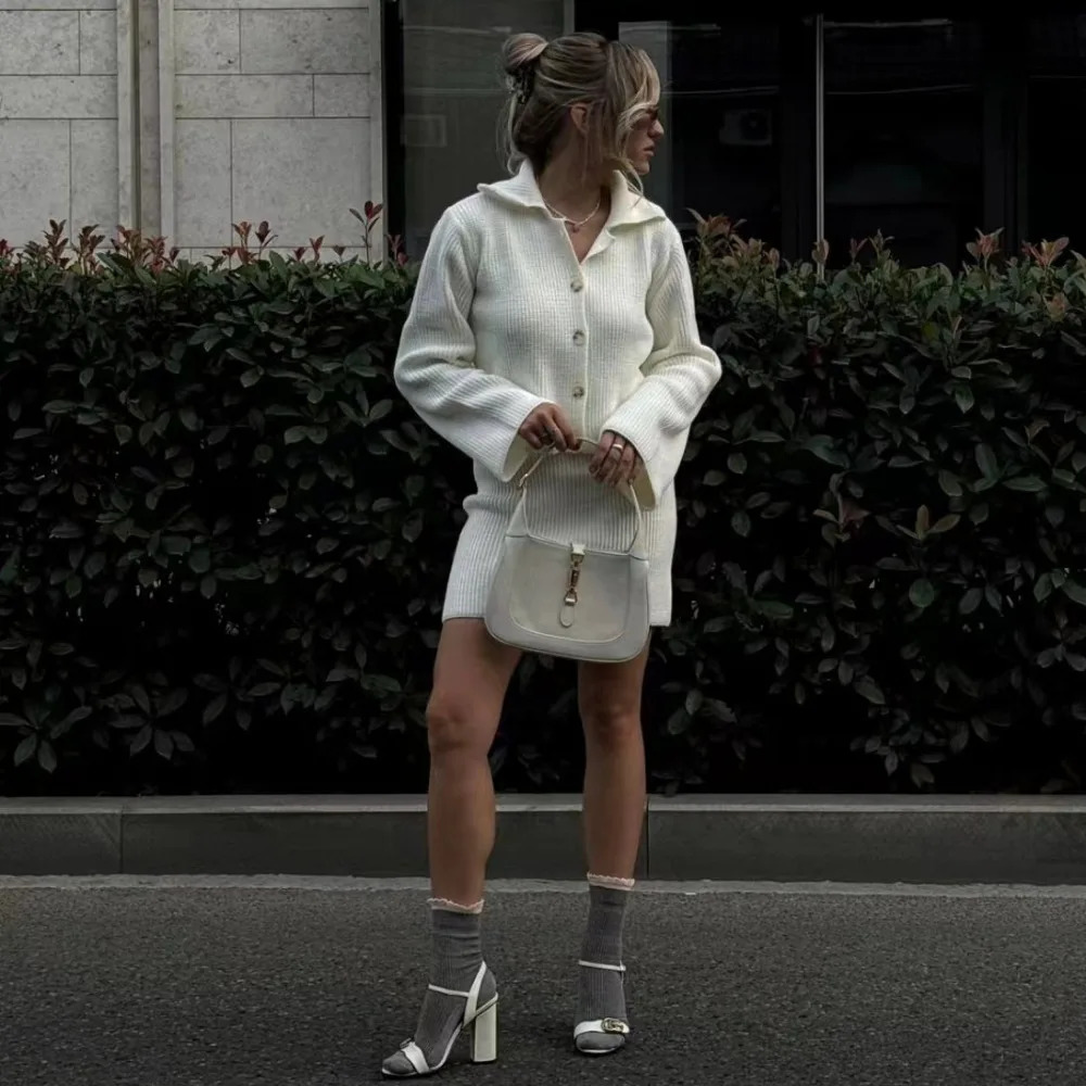 Elegant Casual Knitted Skirt Set for Women Long Sleeve Sweater Cardigan and Mini Skirt Autumn Winter Fashion 2 Piece Set 2024 241107