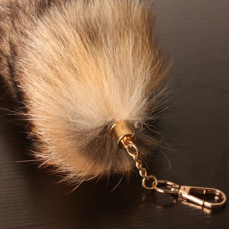 Fashion Wolf Fox Tail Fur Keychain Neutral Puff Pendant Car Keyholder Cute Keychain Charm Package Accessories Gifts 241107