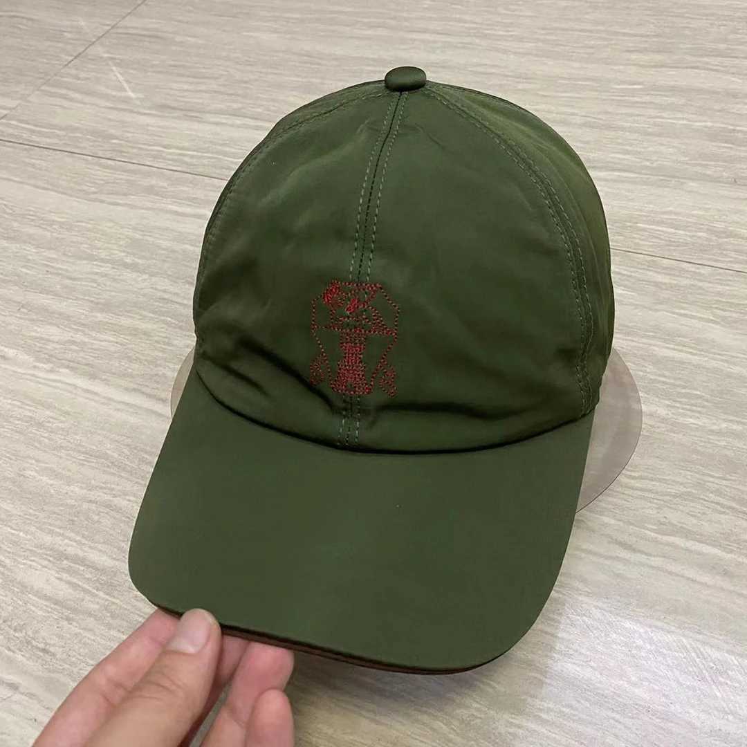 Snapbacks New Baseball Cap Solid Color Simple Casual Outdoor Sports Hat Sunscreen Embroidery Hats Peaked Cap Old Money summer Adjustable S241163
