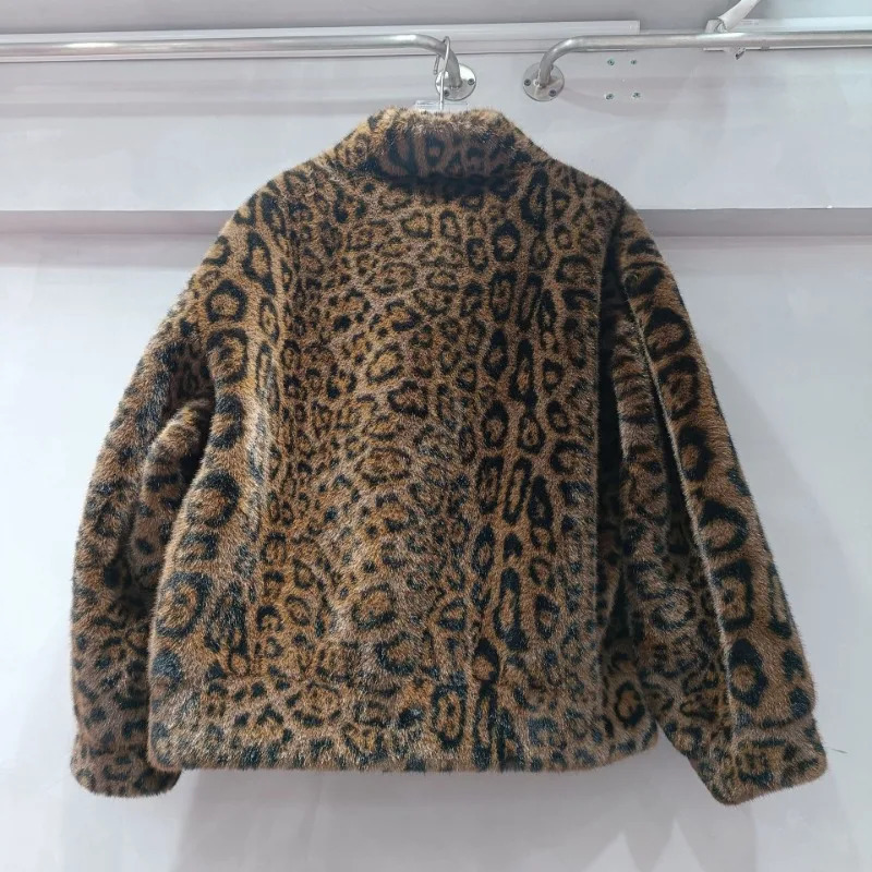 Winter Artificial Fur Integrated Jacket Womens Short sleeved Stand up Collar Leopard Pattern Eco friendly Mink Coat 241107
