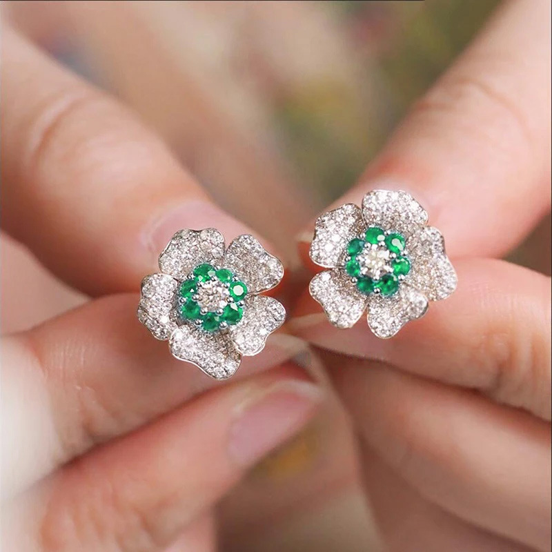 Flower earrings women fashionable fresh exquisite Stud 925 sterling silver diamond Stud earrings classic crystal flower platinum Stud wedding jewelry