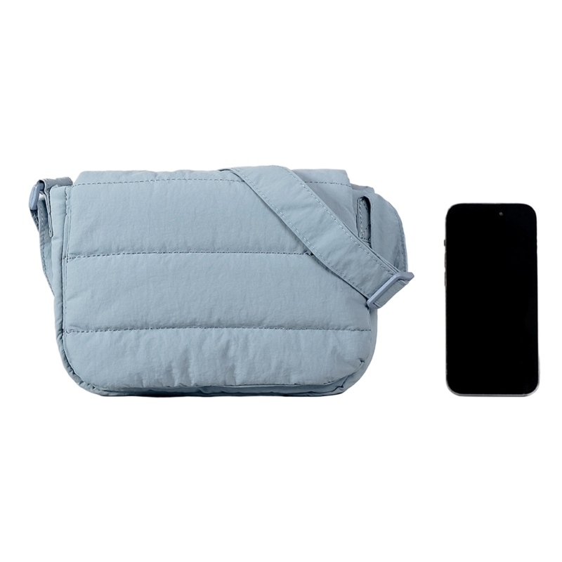 Winter Purse Crossbody Purse Fashionable Quilted Handbag for Women Perfect for Daily Use