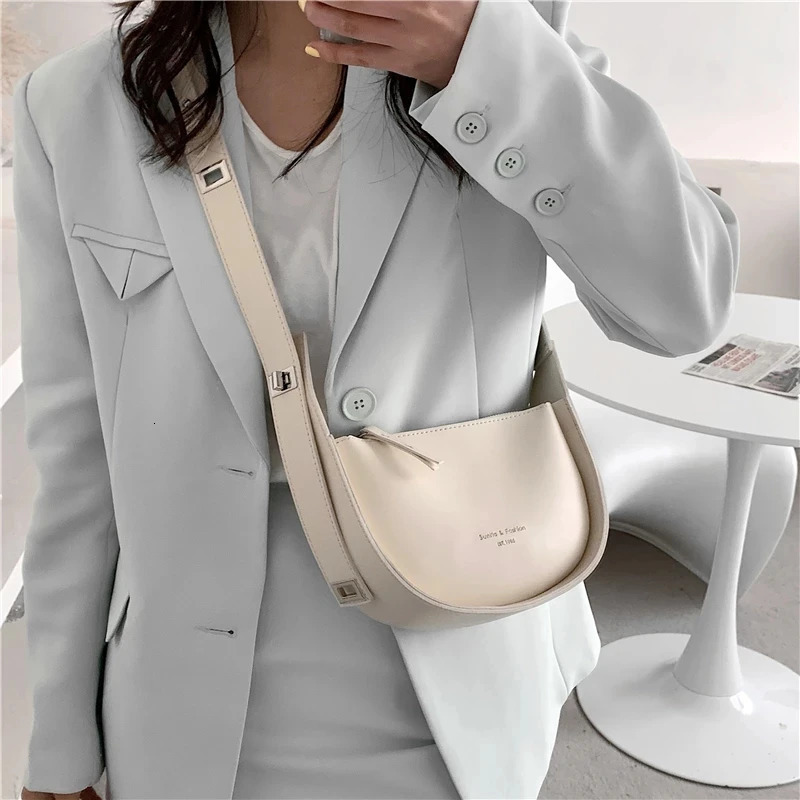 Half round saddle shoulder cross body bag suitable for female er s adjustable wide shoulder straps for girls wallets and handbags 241107