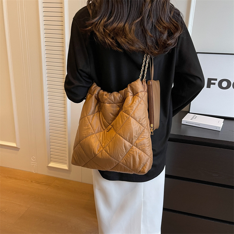 Brand Designer Canvas Plaid Quilted Women's Shoulder Bag Casual Chain Crossbody Bag Large Square Handbag and Purse