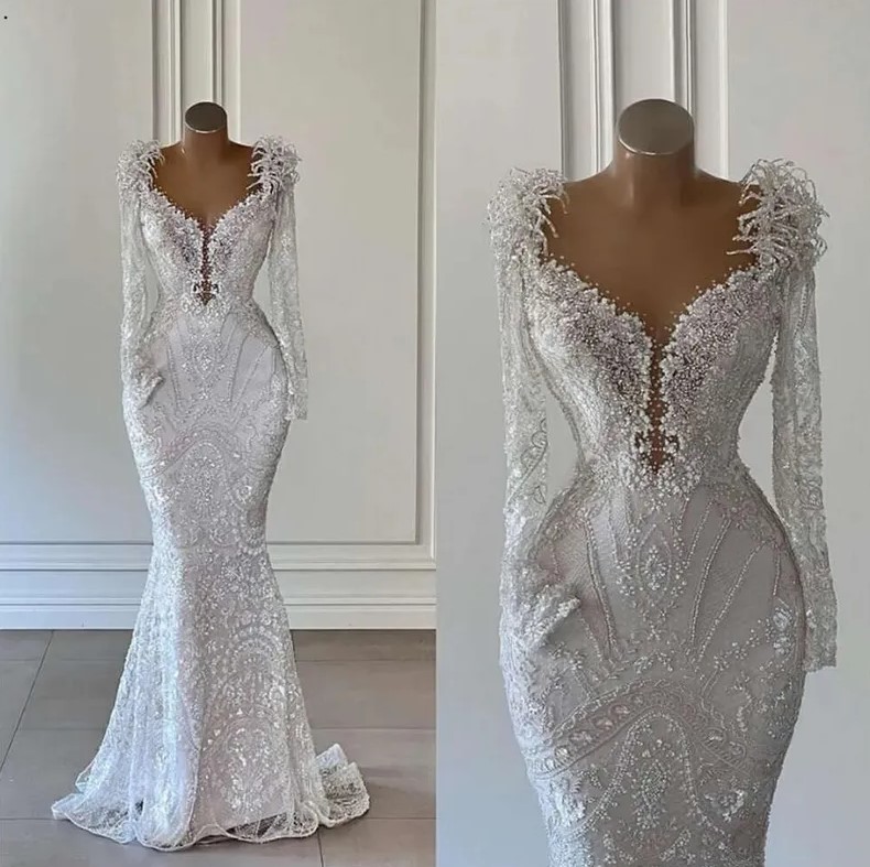 Sparkly 3D Flowers Wedding Dress Sexy V Neck Long Sleeve Beads Lace Bridal Gowns Romantic Bride Dress Robe De Mariee 1107