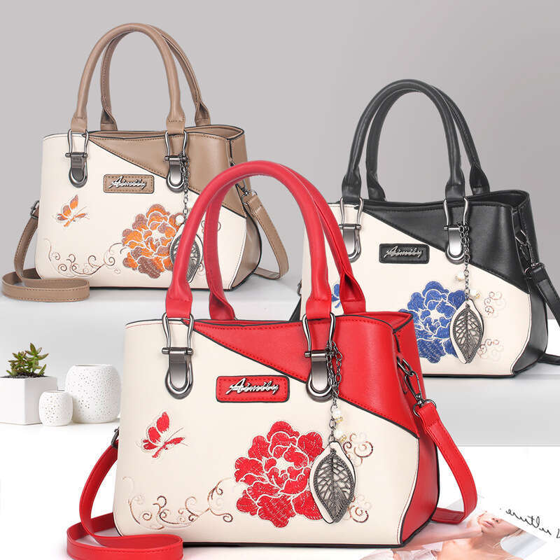 Large capacity handbag embroidered with Chinese style, mother's gift, peony flower, atmospheric single shoulder crossbody bag, dignified bags